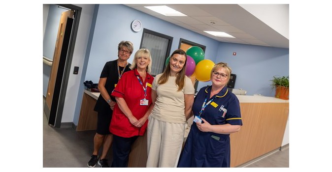 Sharon Thomas First Patient In New Women And Childrens Building 500X333